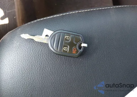 2015 Ford F-250 Xlt из США, поврежденный, VIN 1FT7W2BT9FED68706